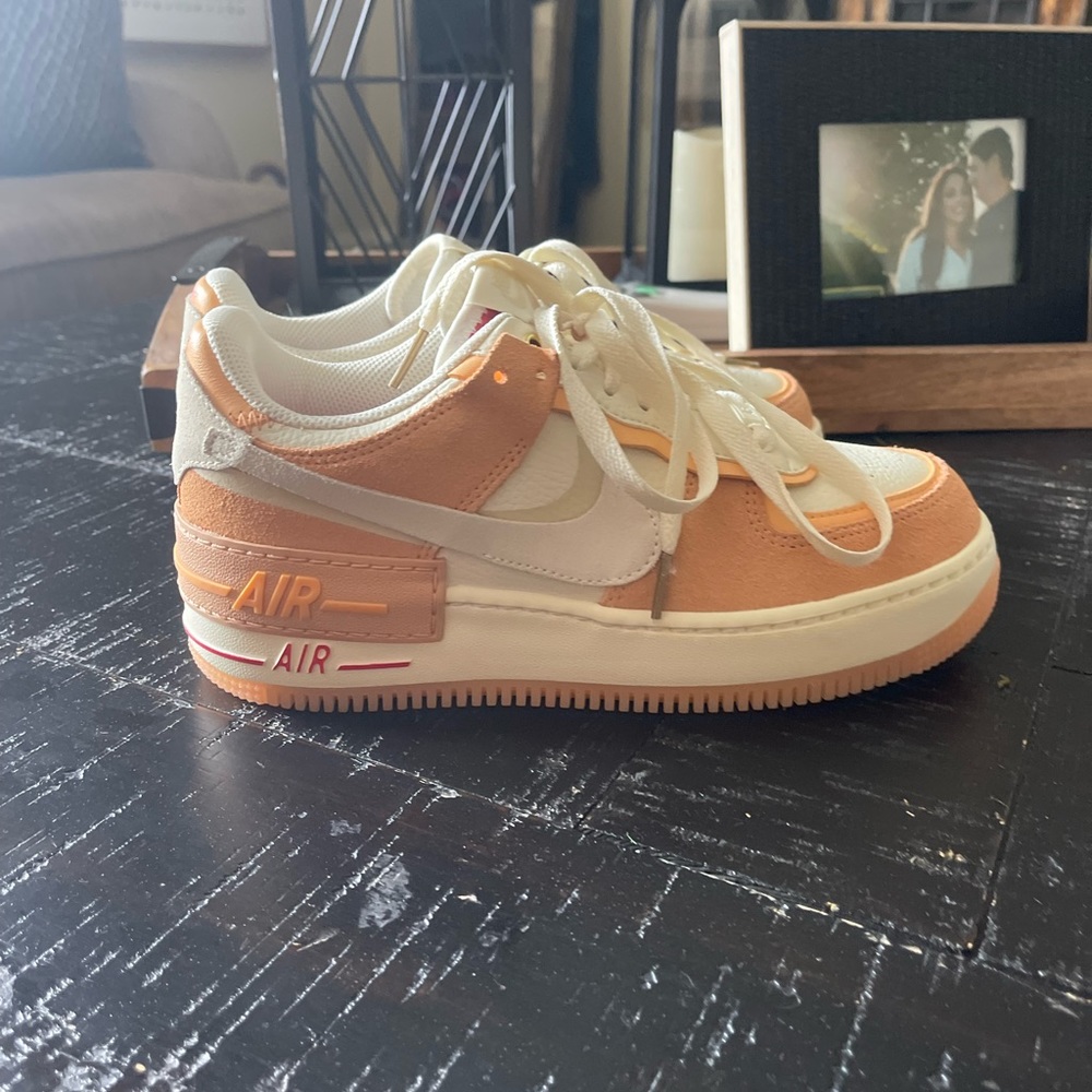 nike Air Force 1 “sisterhood”